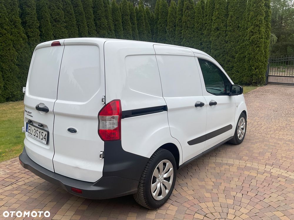 Ford Transit Courier - 5