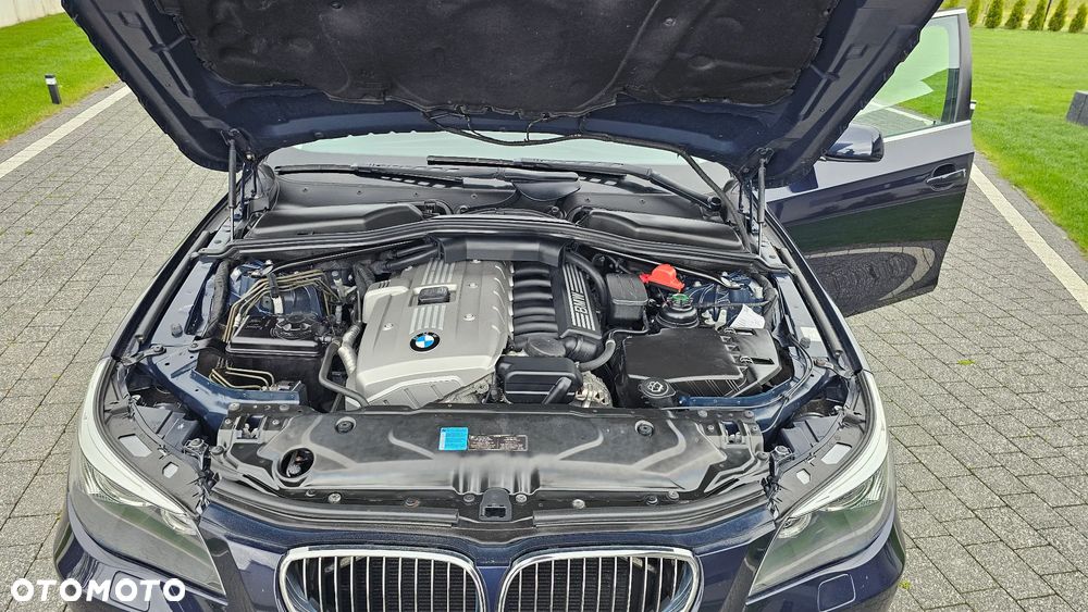 BMW Seria 5 525i - 19