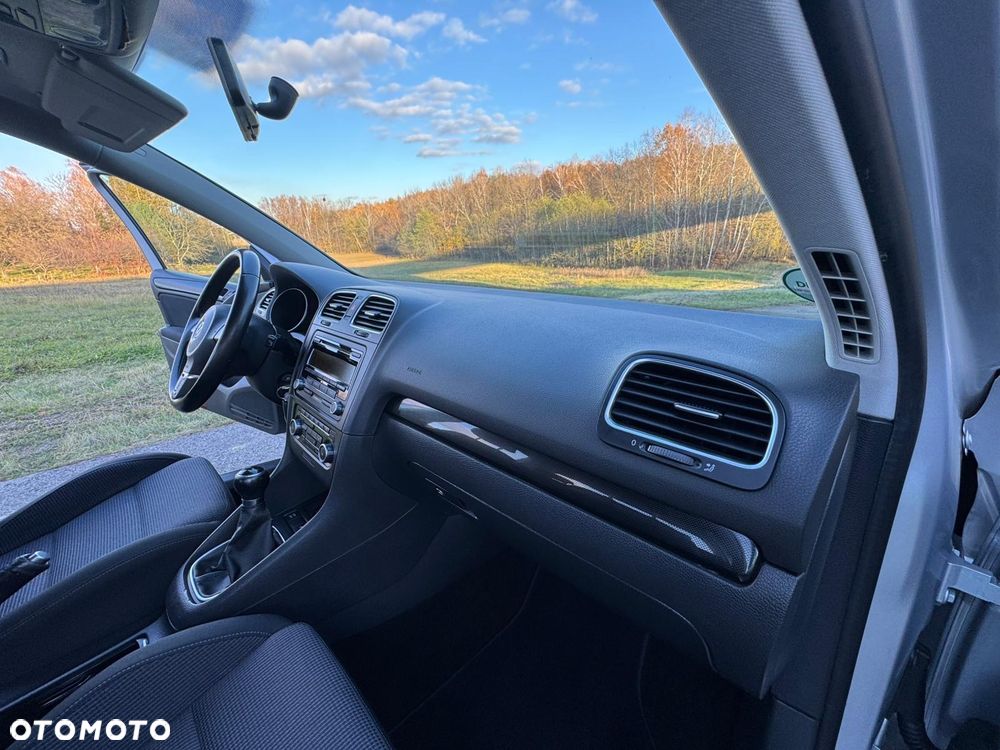 Volkswagen Golf 1.6 Goal - 31