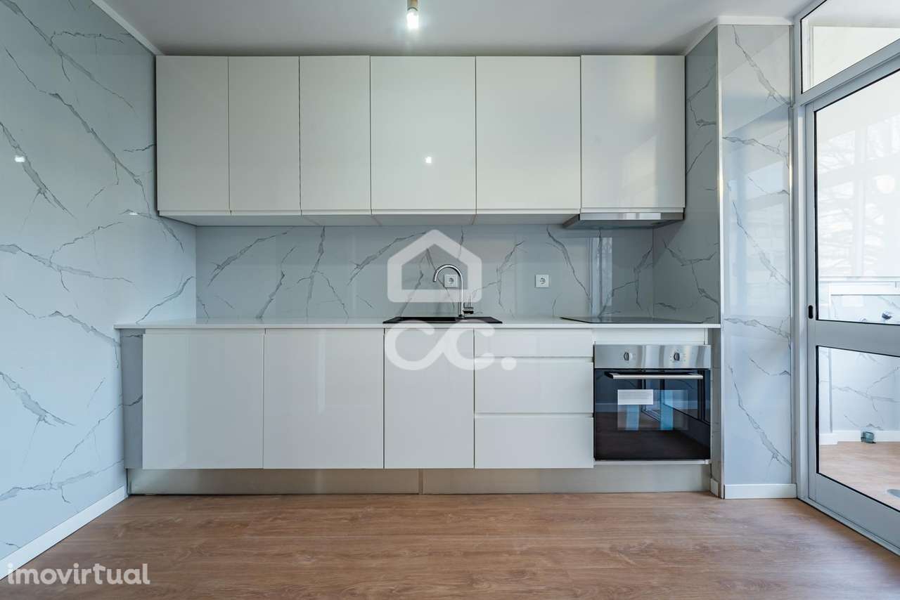 Apartamento T3 Renovado  - Parque da Prelada - Grande imagem: 4/27