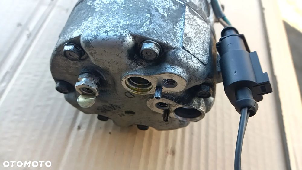 VW Golf IV 4 Seat Leon Skoda Octavia Audi A3  2.0 8V 1.8 1.9 kompresor sprężarka klimatyzacji 1J0820803K - 3