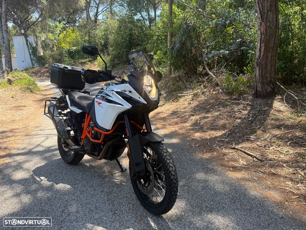 KTM 1090 Adventure R - 2