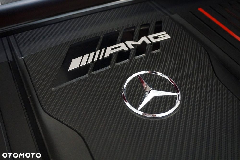 Mercedes-Benz GLC - 27