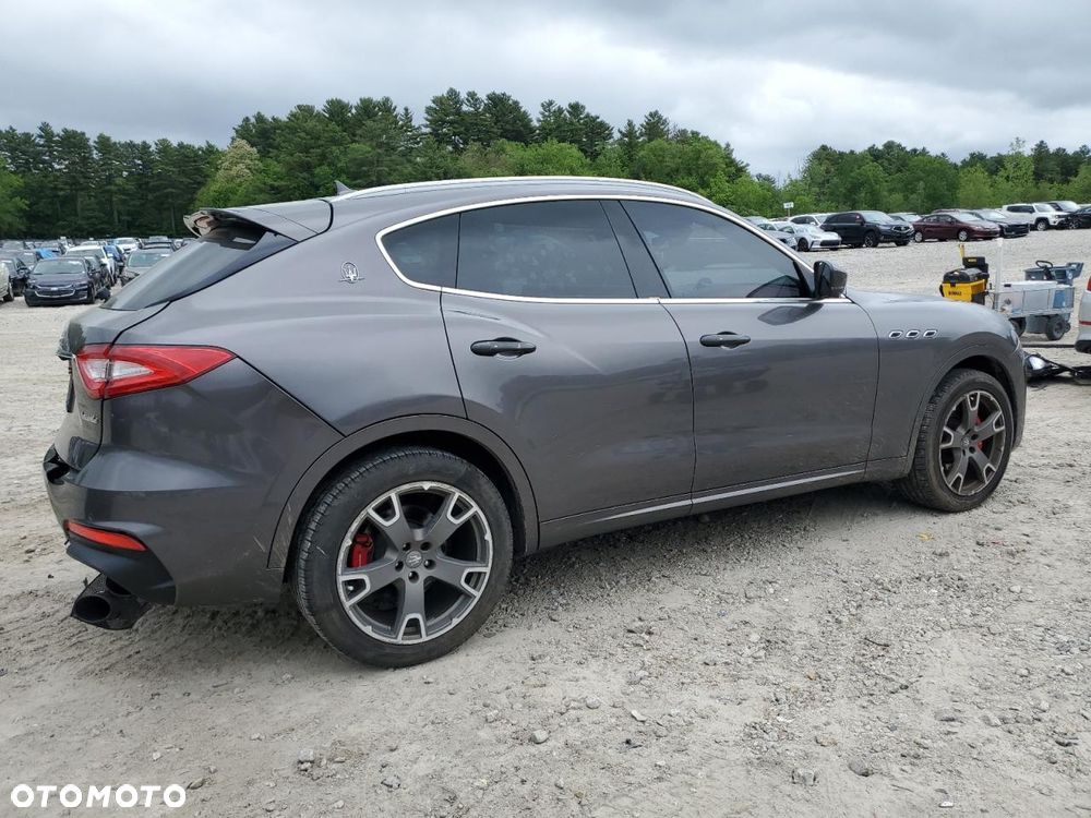 Maserati Levante - 6