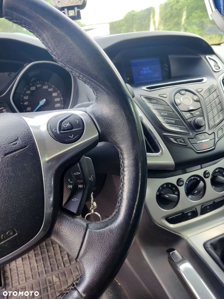 Ford Focus - 10