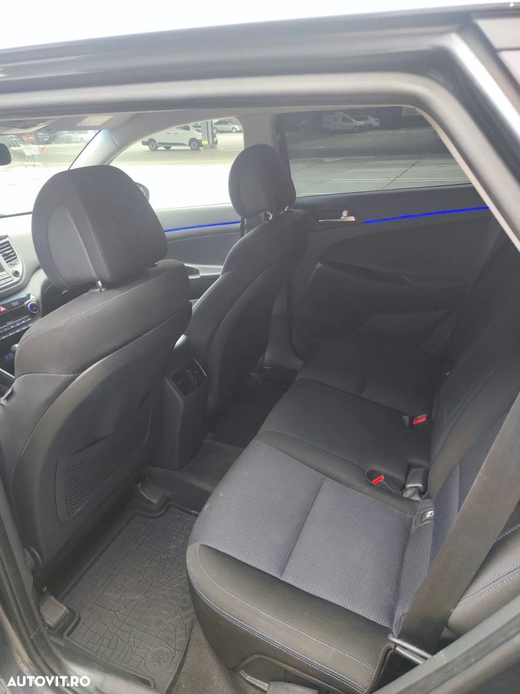 Hyundai Tucson 2.0 CRDI 4WD 6AT Premium+ - 10