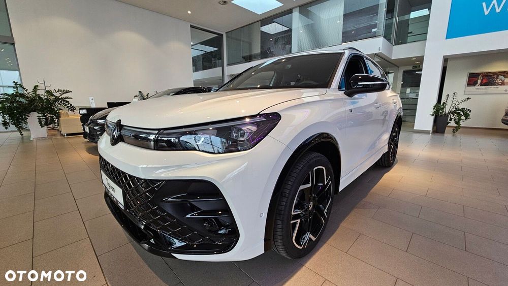 Volkswagen Tiguan - 4