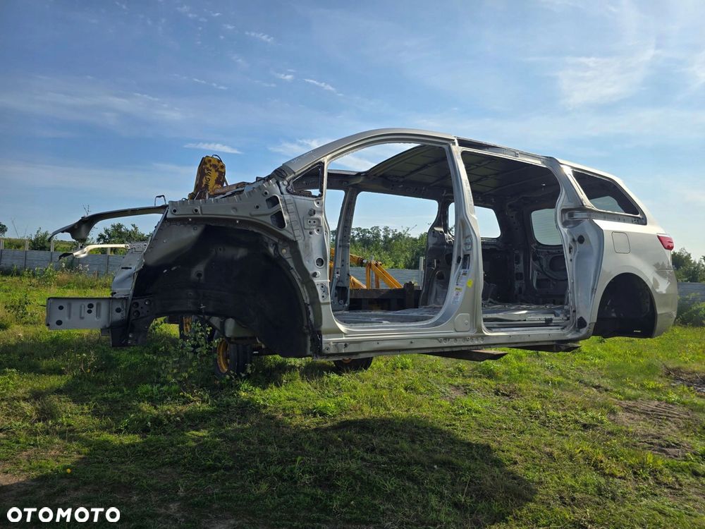 TOYOTA Sienna 2015r Karoseria Błotnik tył ćwiartka dach próg podłoga słupek - 3