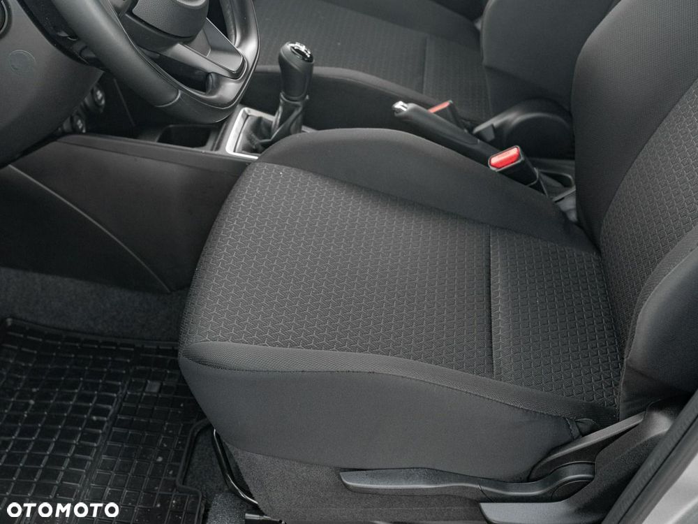 Suzuki Swift - 11