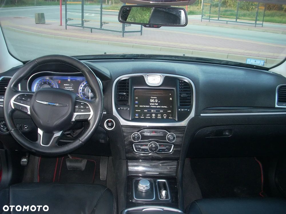 Chrysler 300 - 11