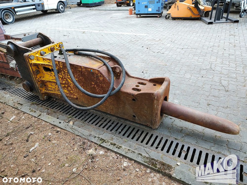 Młot hydrauliczny Atlas Copco 2310kg do koparki - 2