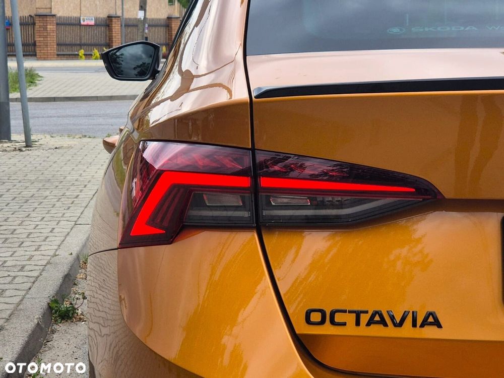 Skoda Octavia 2.0 TSI 4x4 Sportline DSG - 12