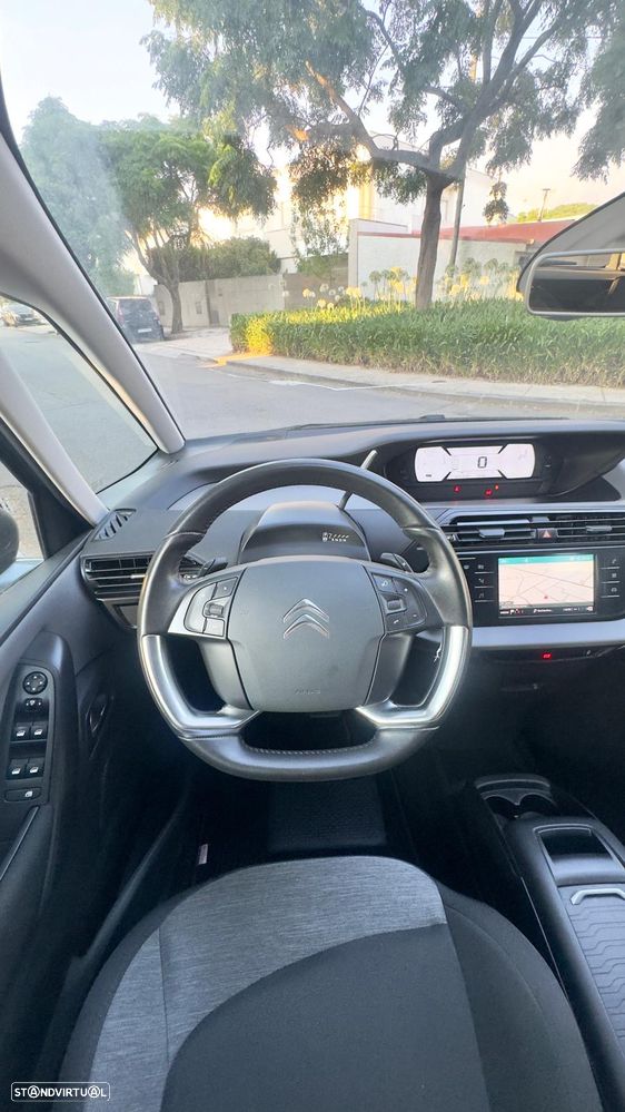 Citroën C4 Spacetourer PureTech 130 Stop&Start EAT8 SHINE - 11