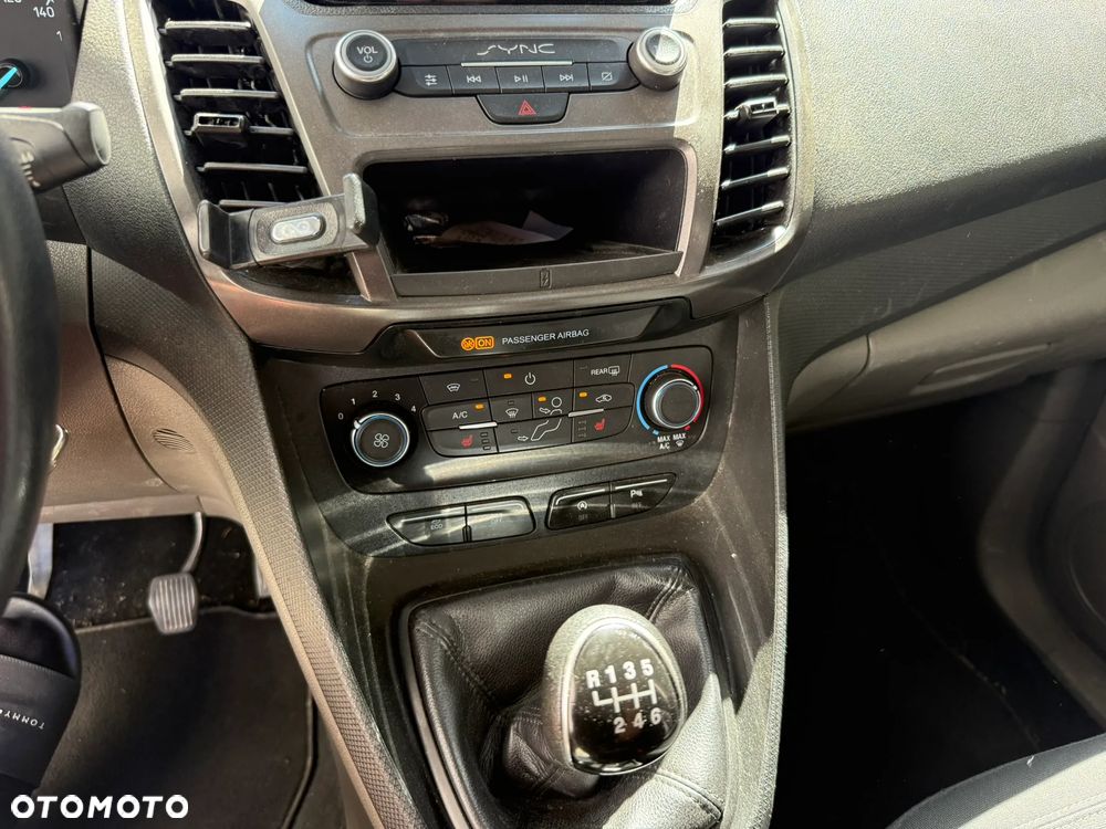 Ford Tourneo Connect 1.5 TDCi Trend - 20