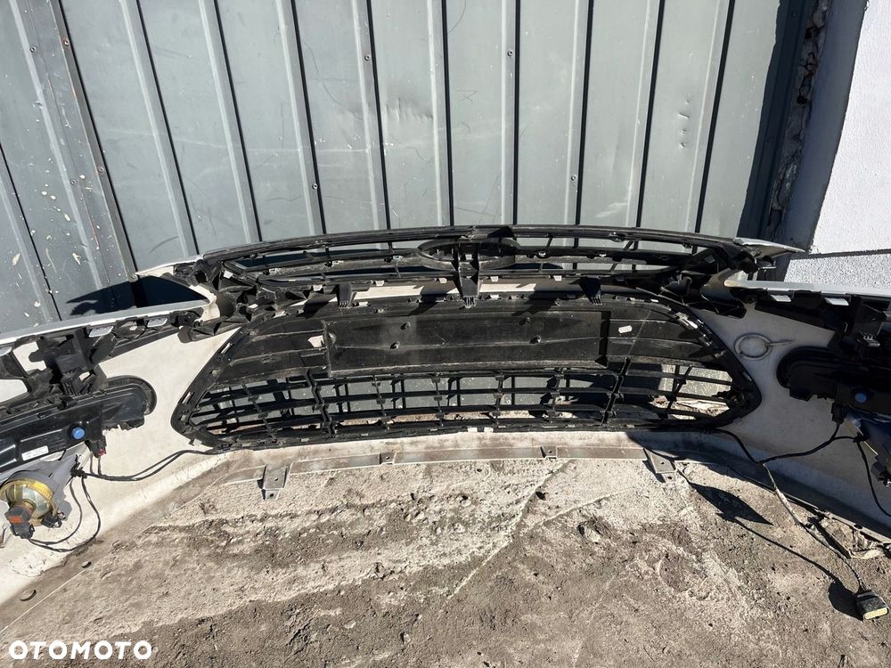 ZDERZAK PRZÓD FORD MONDEO MK4 TITANIUM - 8