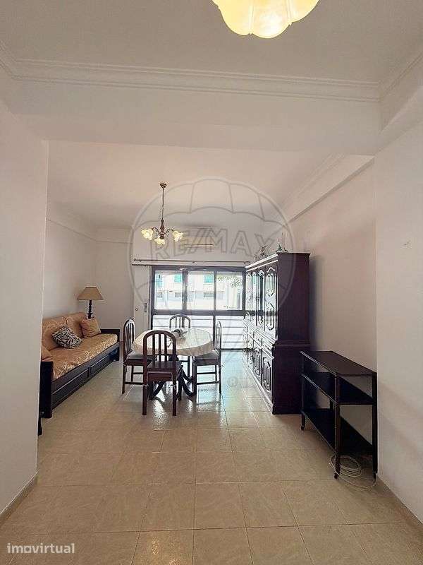 Apartamento T1 para arrendamento - Grande imagem: 4/17