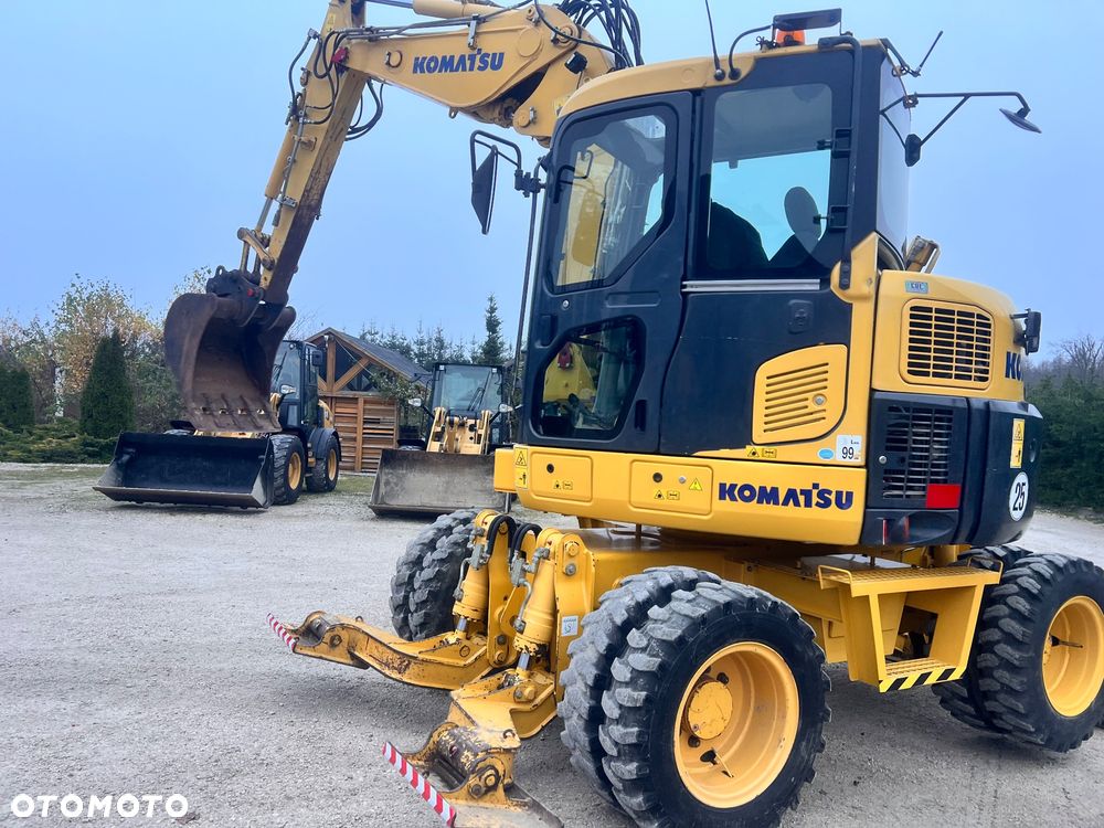 Komatsu 4x4x4 ramię łamane Koparka kołowa KOMATSU  PW98MR-8 10ton 4x4x4 ośki skrętne Ramię 3x łamane BEZ DPF i ADBLUE 4 cyl dodatkowe wyjścia hydr Pług Podpory 2012 szybka zwinna Prosto z importu 1 właściciel Cat TEREX Liebherr Wacker Pw 98 Mr 8 11 - 32