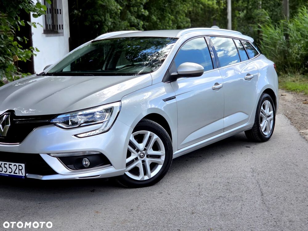 Renault Megane 1.5 Blue dCi Equilibre - 21