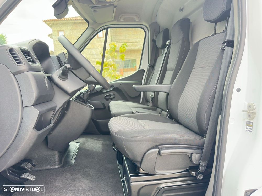 Renault Master 2.3 dCi 100.35 L3H3 - 18