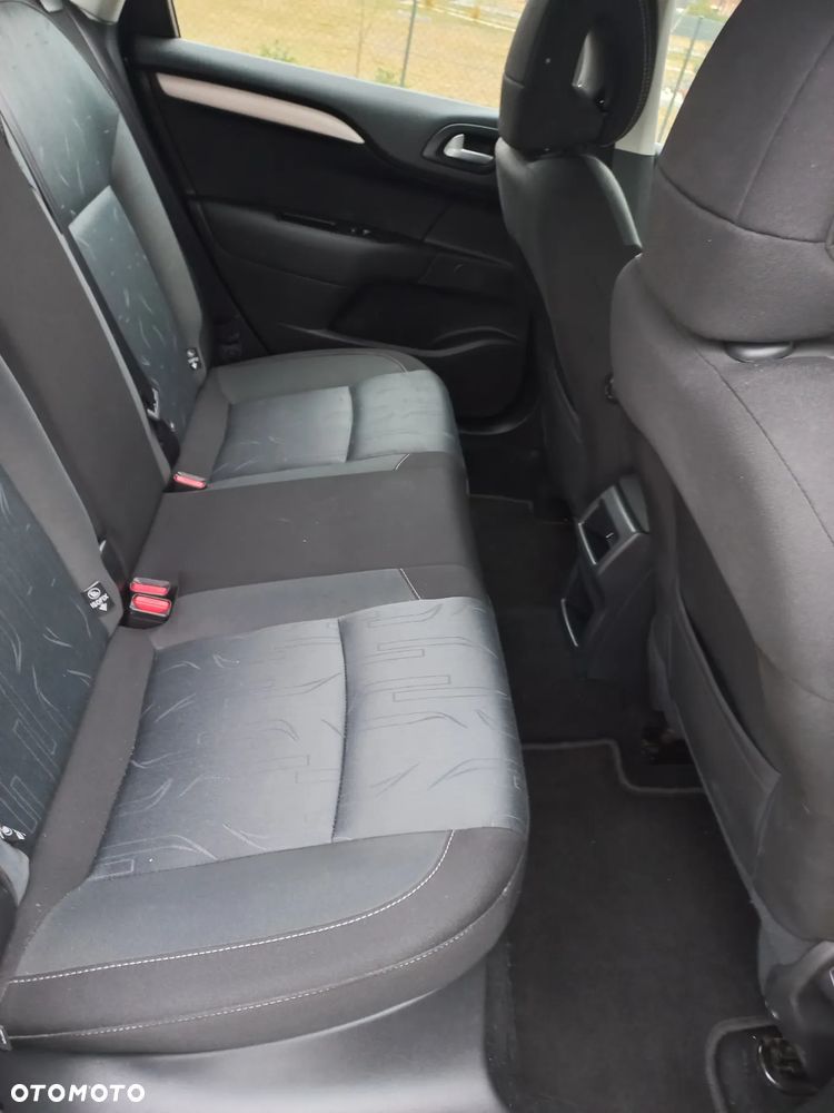 Citroën C4 - 8