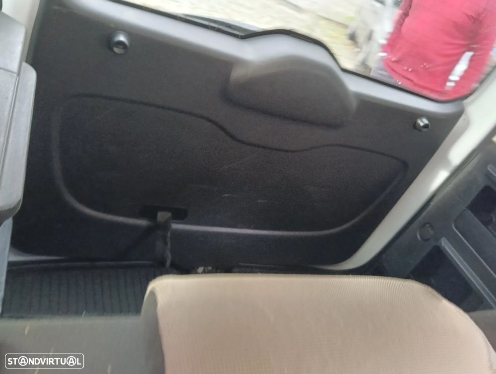 Ford Tourneo Courier 1.5 TDCi Titanium - 8