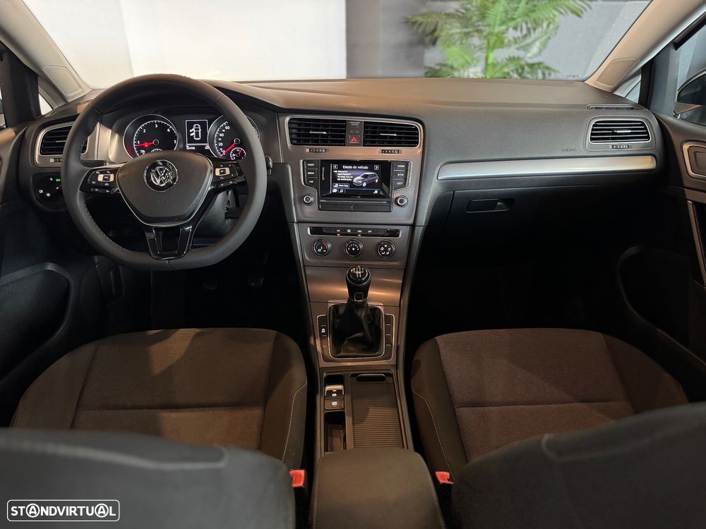 VW Golf 1.6 TDi BlueMotion Trendline - 40