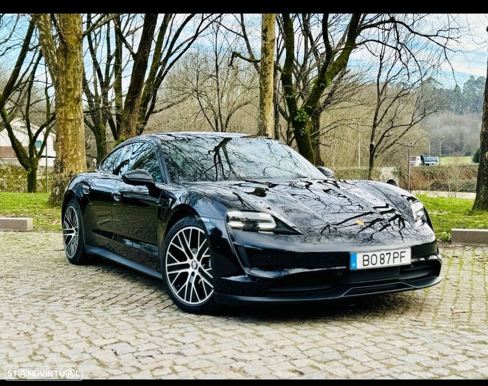 Porsche Taycan 4 - 1