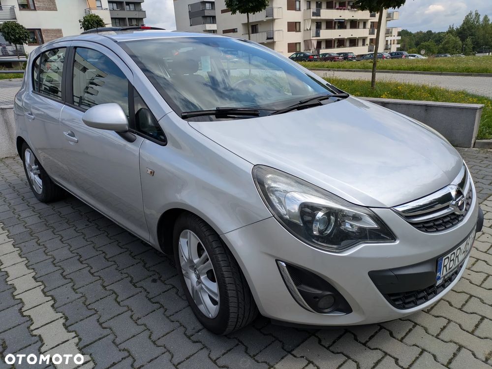 Opel Corsa 1.4 16V Enjoy - 2