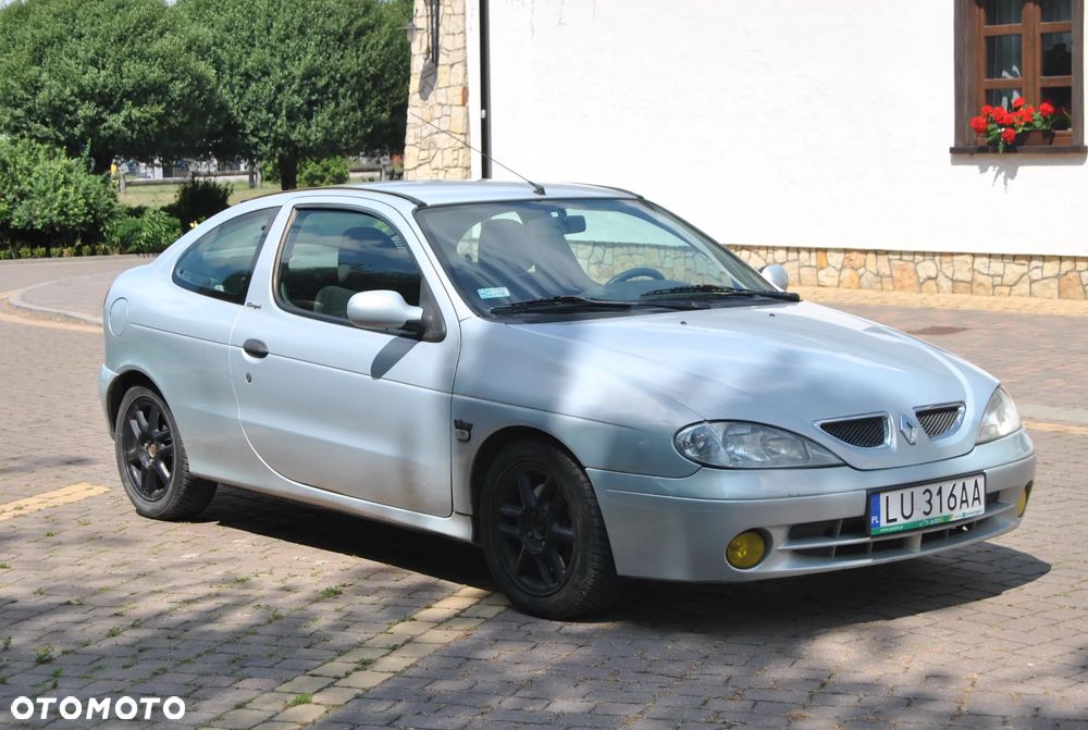 Renault Megane 1.6 - 2