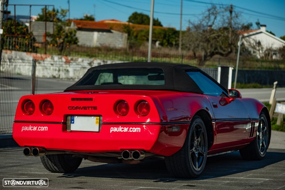 Chevrolet Corvette - 5