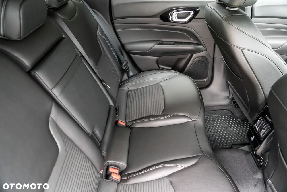 Jeep Compass 1.5 T4 mHEV Altitude FWD S&S DCT - 12