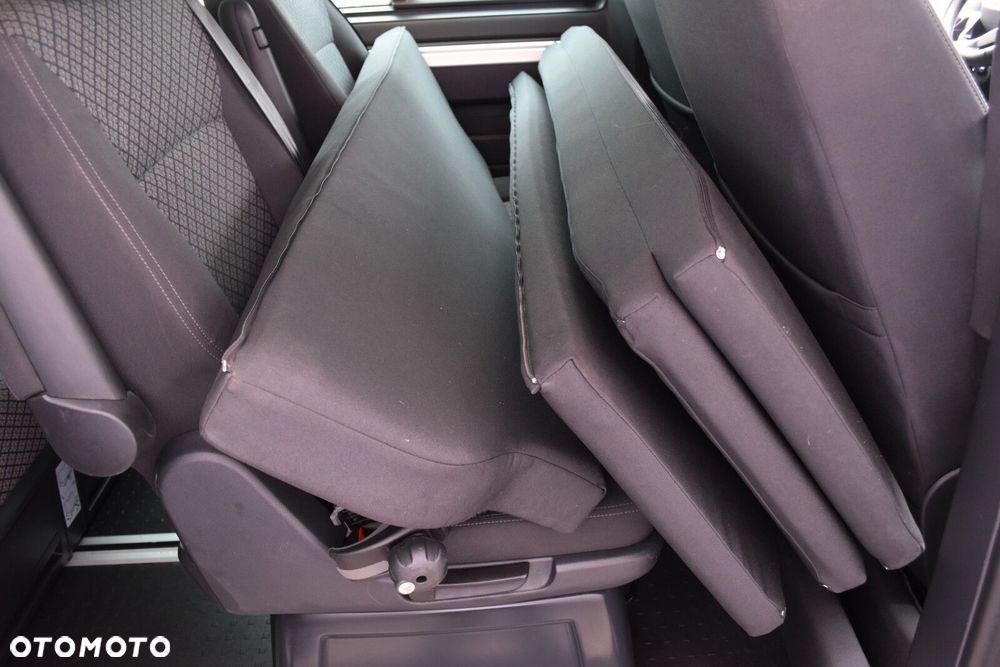 Volkswagen California - 37