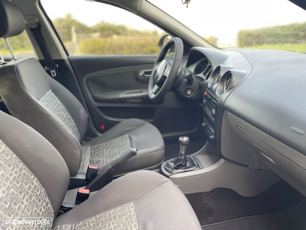 SEAT Ibiza 1.2 12V Reference - 4