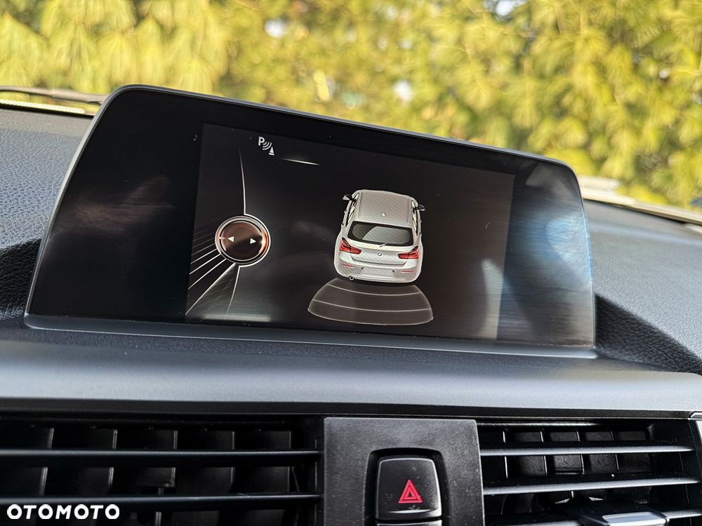 BMW Seria 1 118i Sport Line - 35