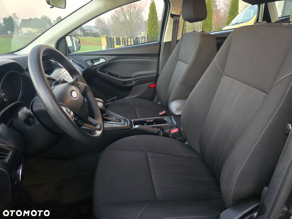 Ford Focus 2.0 EcoBoost ST mit Leder-Exclusiv-Paket - 8