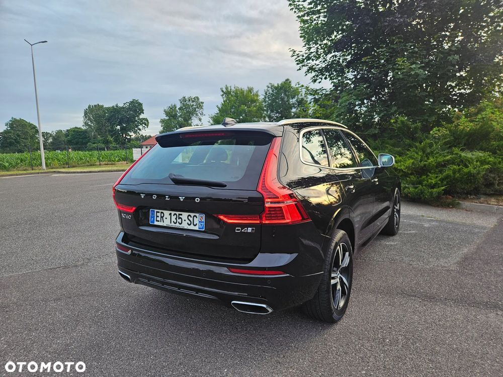 Volvo XC 60 D4 AWD Geartronic RDesign - 19
