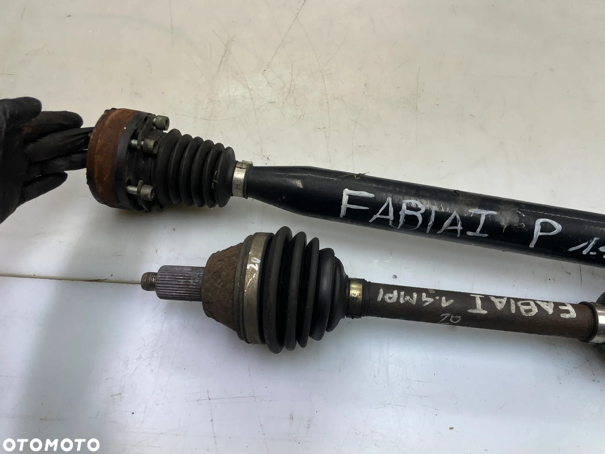 półoś lewa prawa vw Polo 9N Skoda Fabia I 1.4 MPI 6Q0407272S - 7