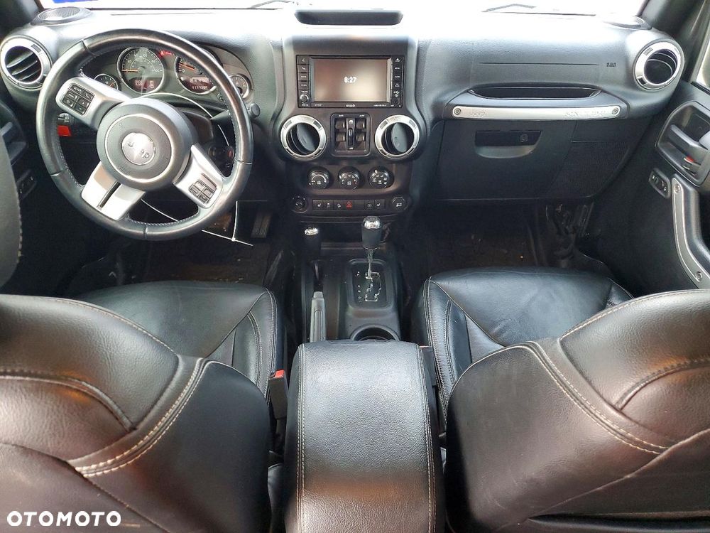 Jeep Wrangler 3.6 Unlim Rubicon - 8