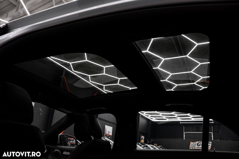 Mercedes-Benz E 53 AMG - 12