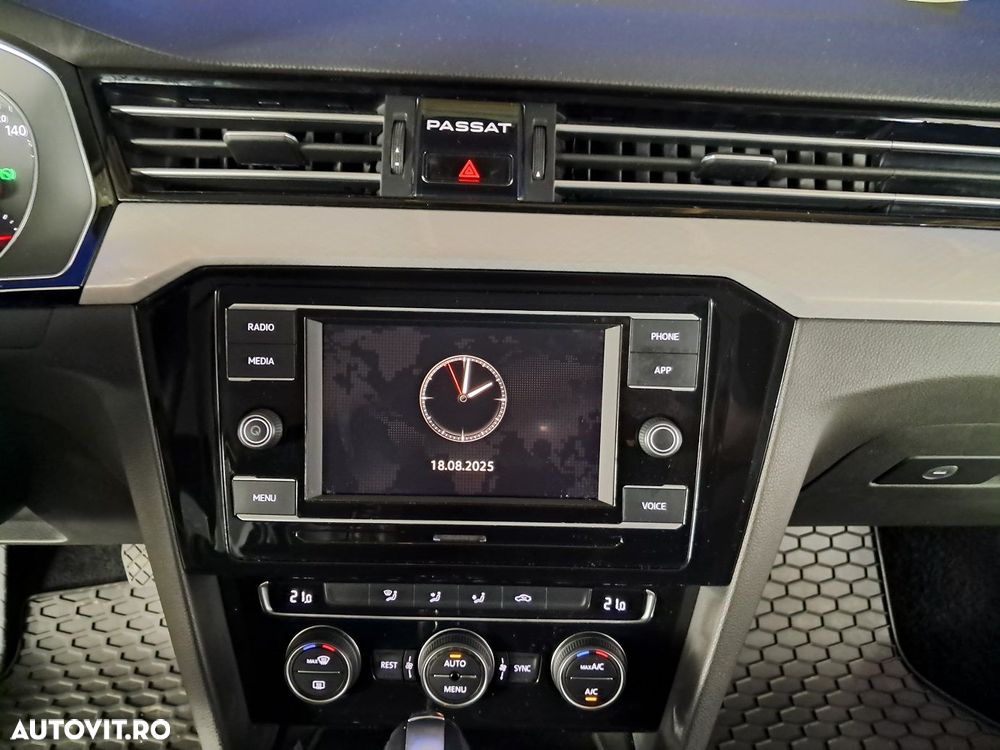 Volkswagen Passat - 15