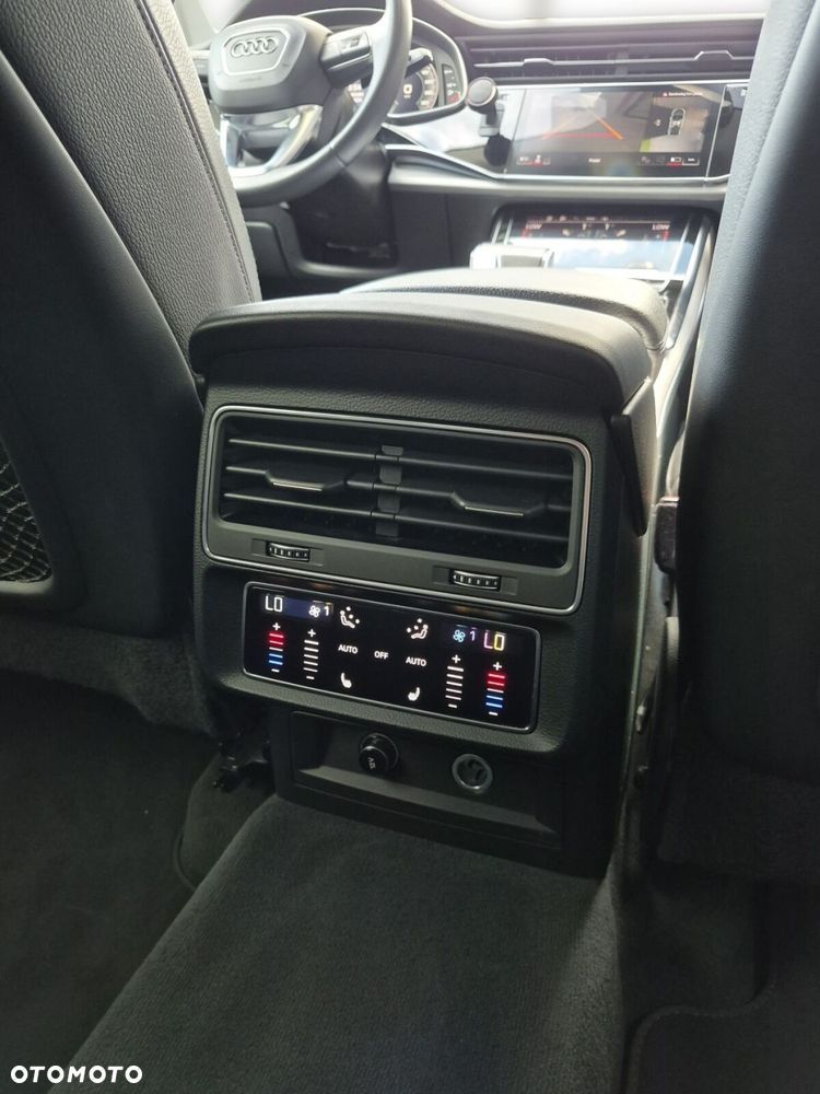 Audi Q8 - 13
