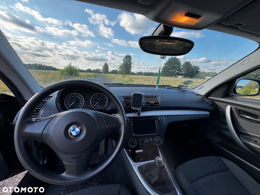BMW Seria 1 - 11