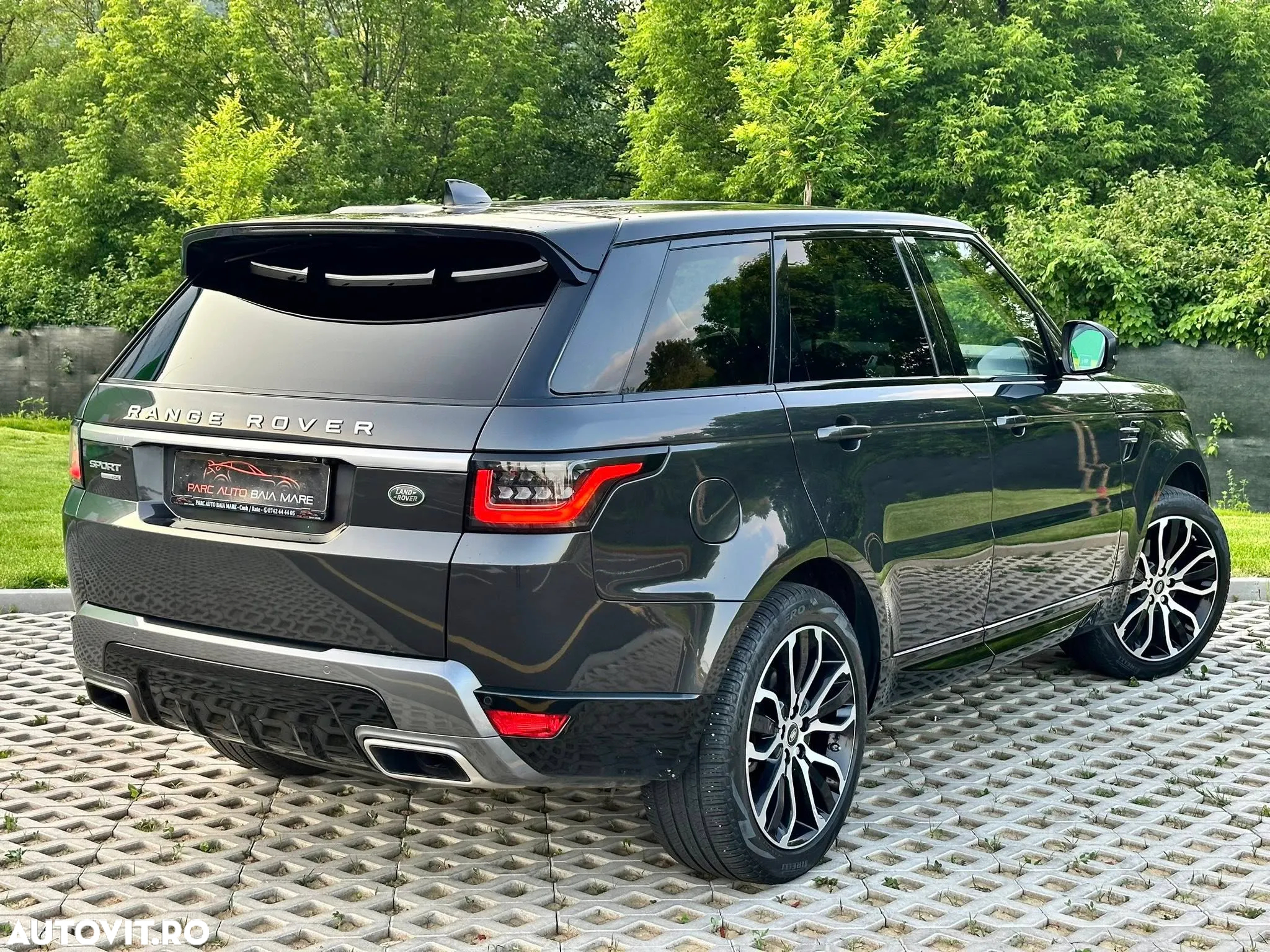 Land Rover Range Rover Sport 3.0 I6 D250 MHEV HSE Dynamic - 4
