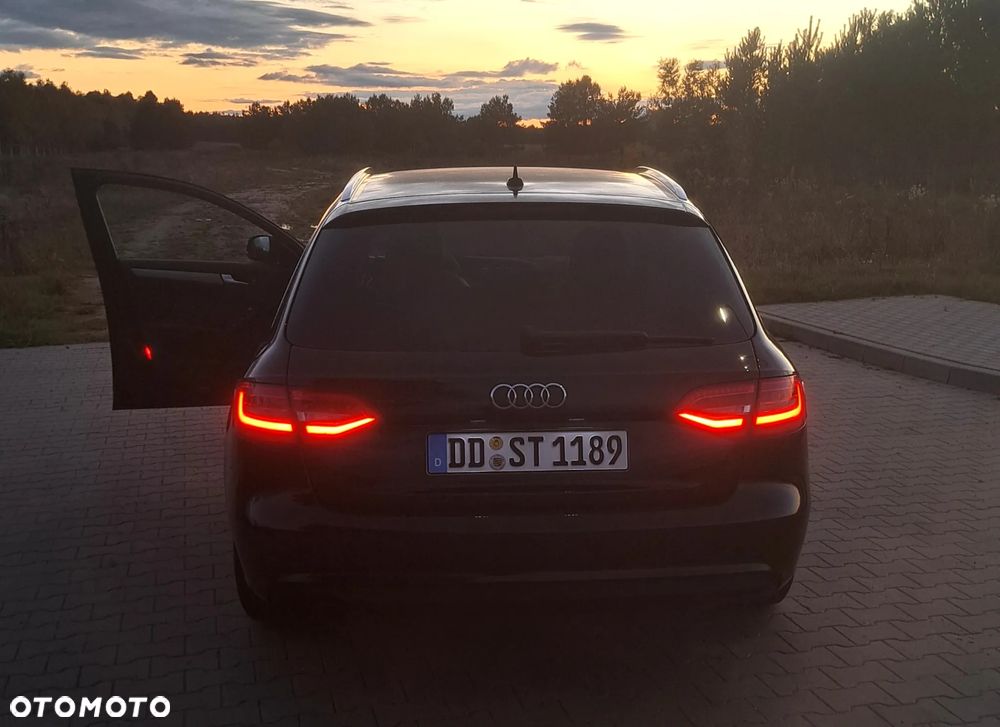 Audi A4 Avant 2.0 TDI - 21
