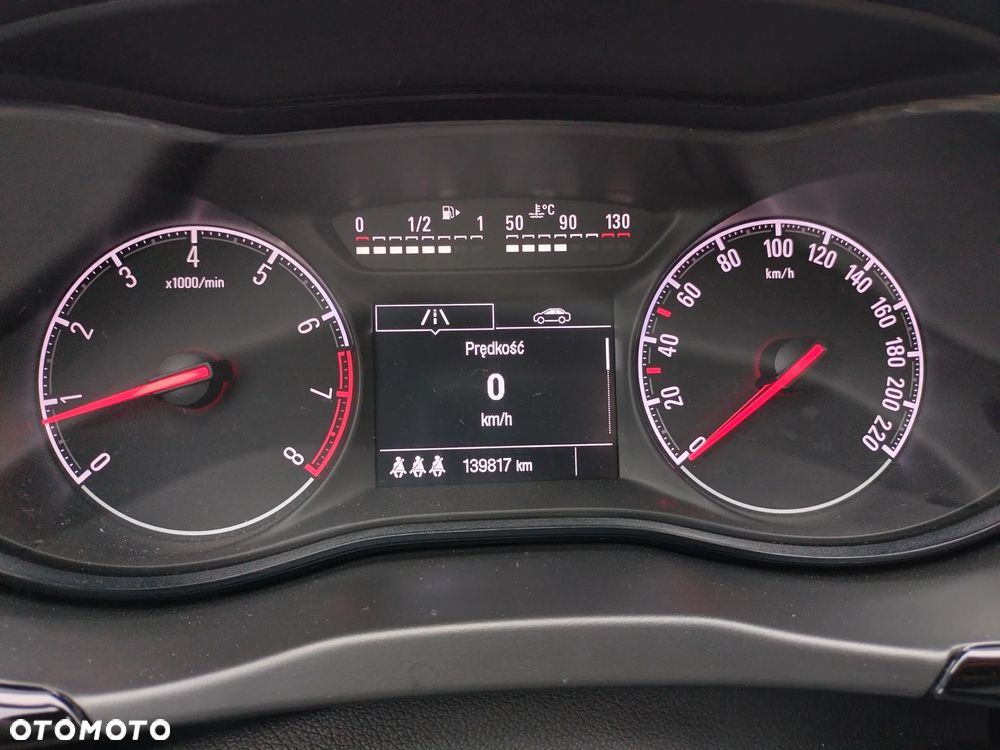 Opel Corsa 1.4 Innovation - 10