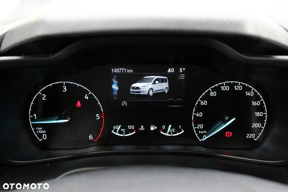 Ford Tourneo Connect - 14