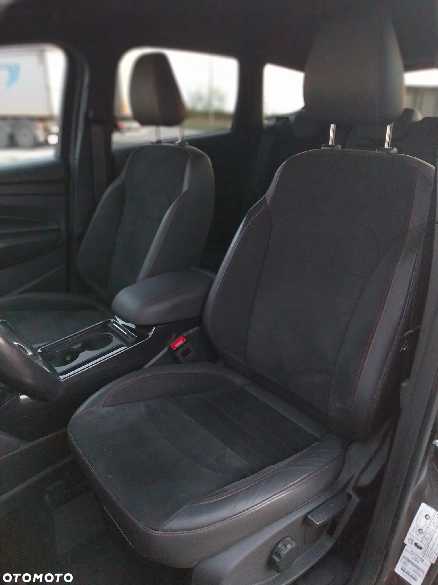 Ford Kuga 1.5 EcoBoost 4x4 ST-Line - 17