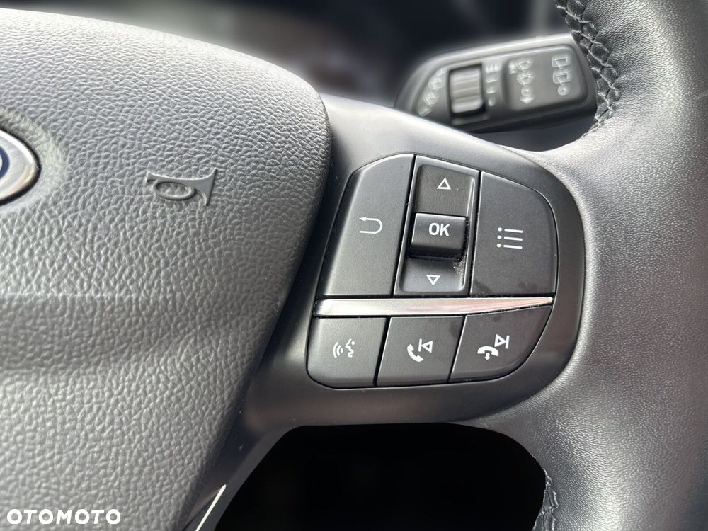 Ford Focus - 26