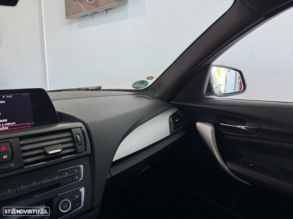 BMW 125 d Pack M - 19