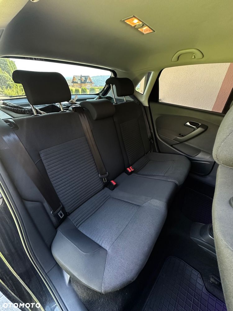 Volkswagen Polo - 11